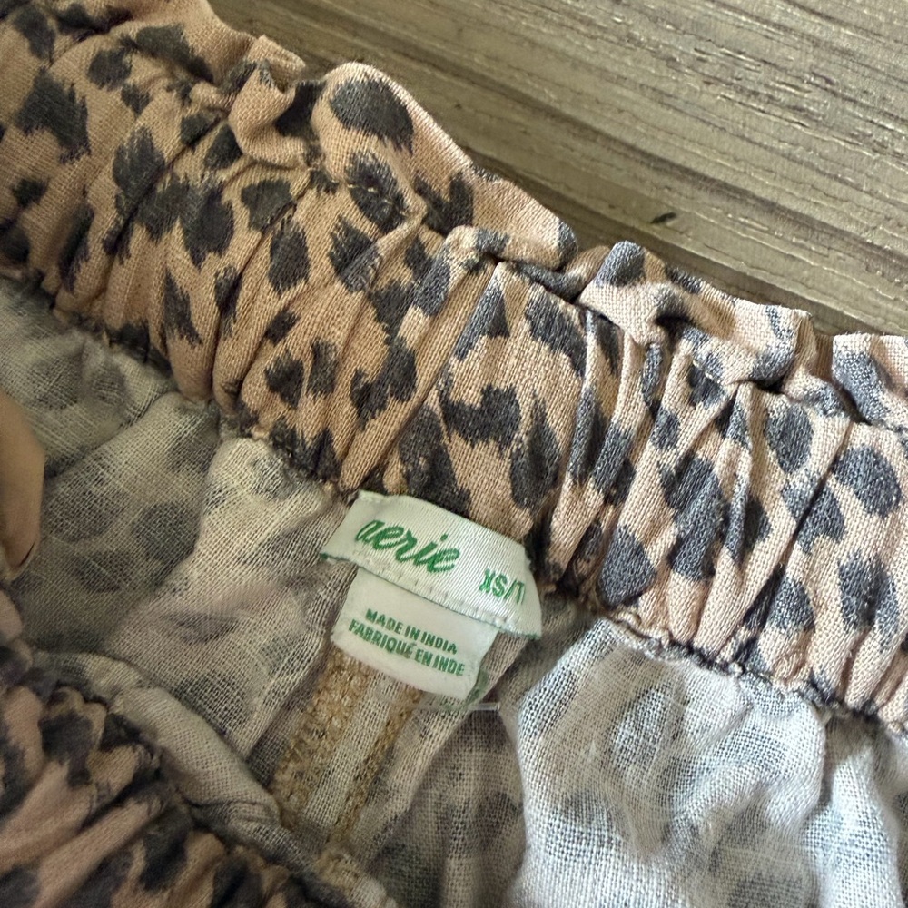 aerie Leopard-Print Drawstring Lounge Pants in Beige and Black - Picture 3 of 4